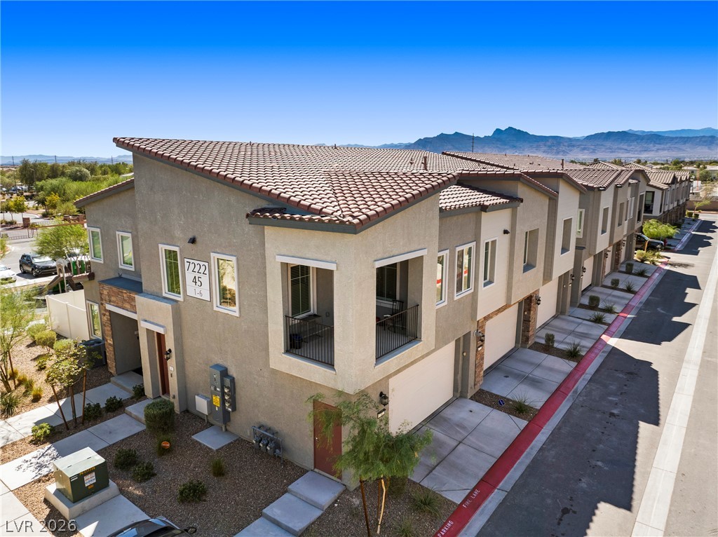7222 N Decatur Boulevard #6, North Las Vegas 89131