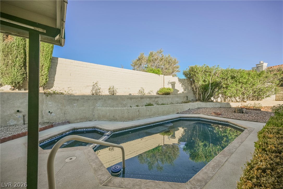 Photo 19 of 21, 1109 Halite Court