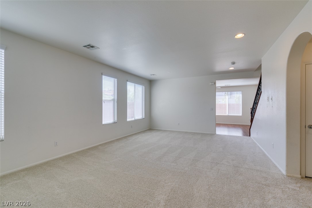 Photo 4 of 11677 Bradford Commons Drive