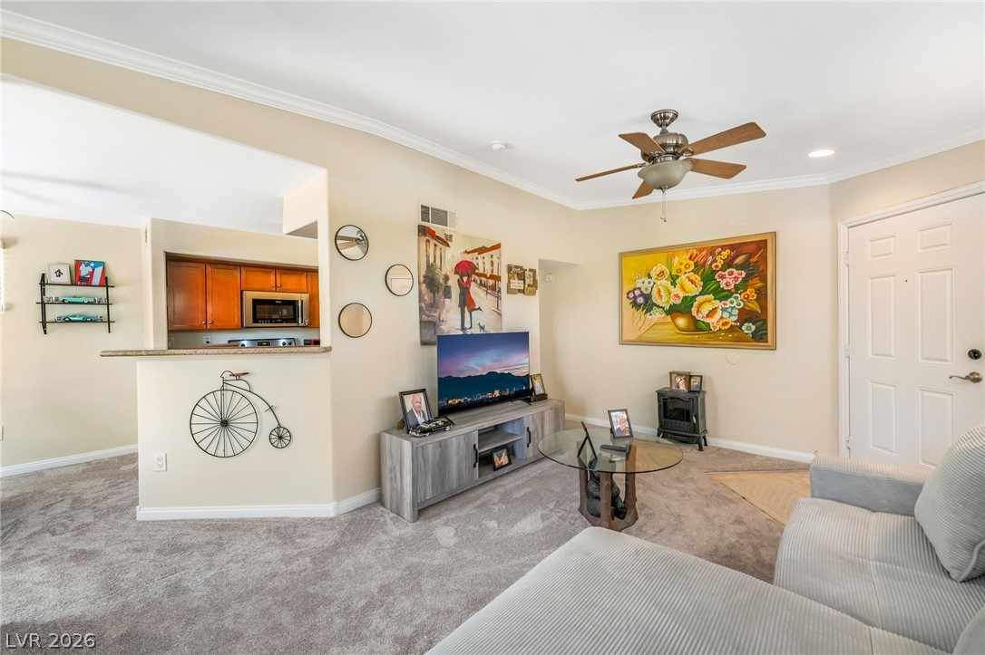 Photo 4 of 4400 S Jones Boulevard #2033