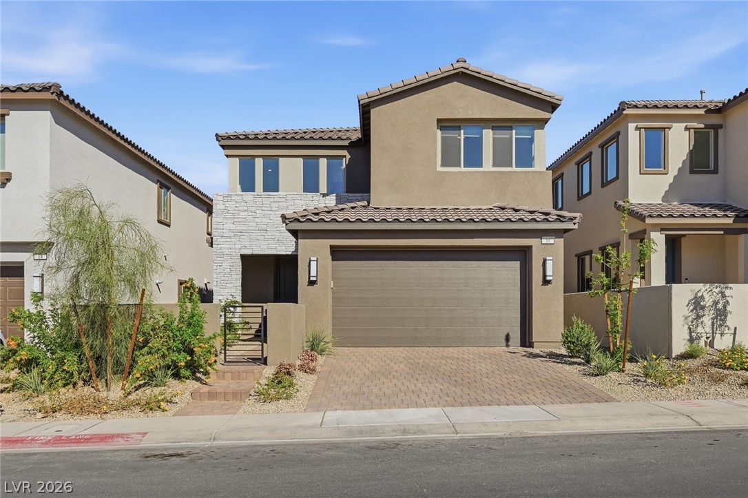 16 Via Montoro, Henderson 89011