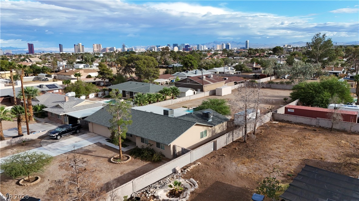Photo 4 of 5855 W Oakey Boulevard