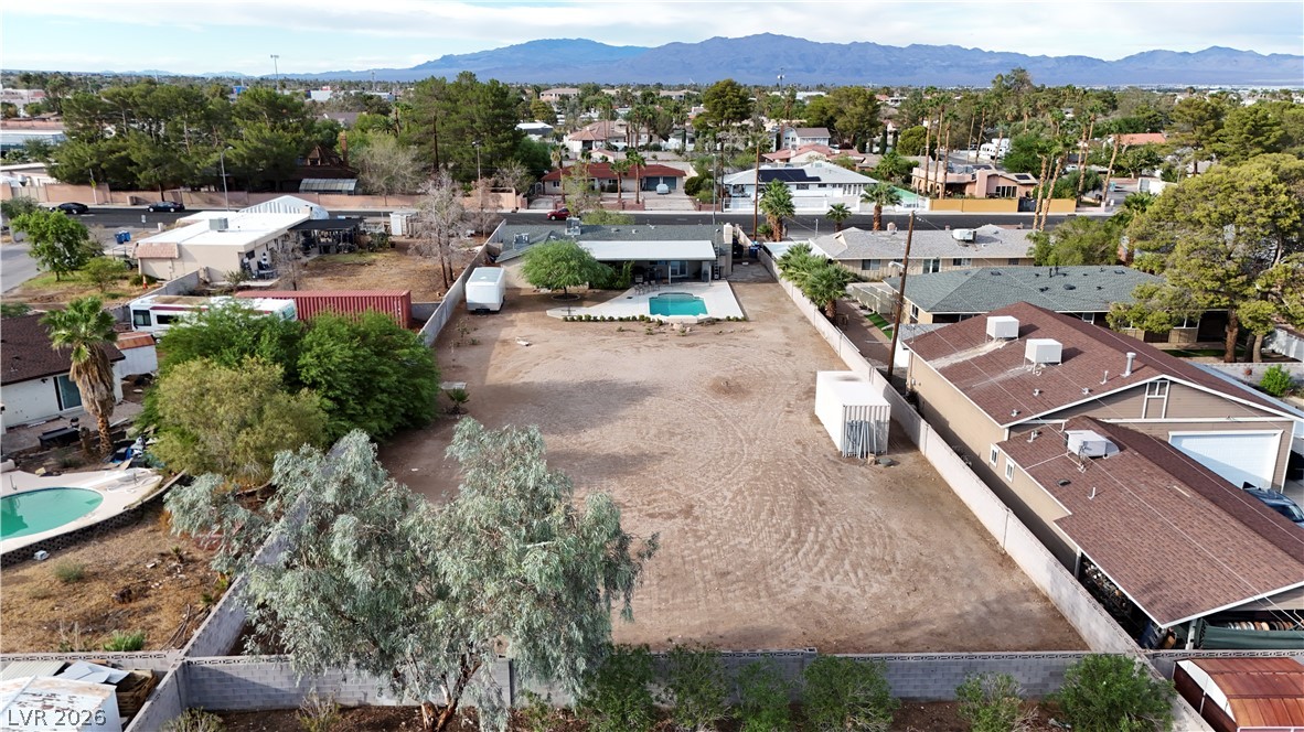 Photo 5 of 5855 W Oakey Boulevard