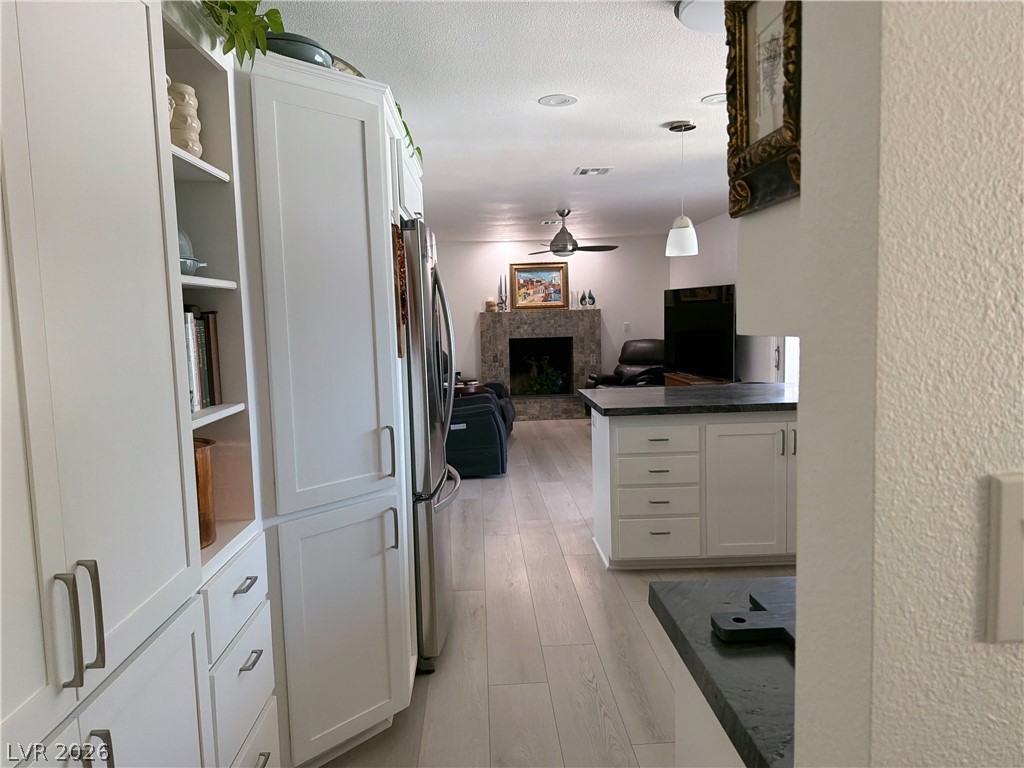 Photo 10 of 50, 5855 W Oakey Boulevard