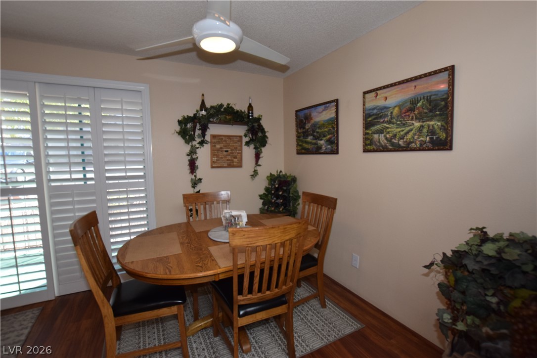 Photo 15 of 48, 1575 W Warm Springs Road #1514