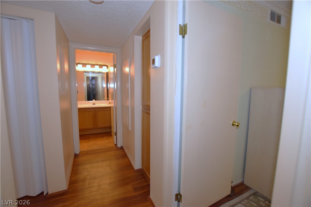 Photo 36 of 48, 1575 W Warm Springs Road #1514