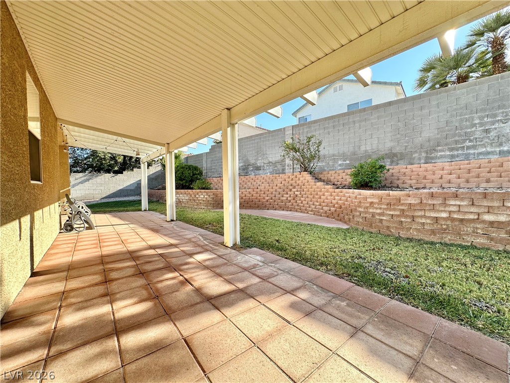 Photo 41 of 43, 519 Lambourne Court