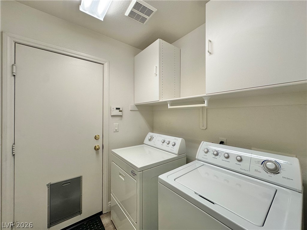 Photo 31 of 43, 519 Lambourne Court