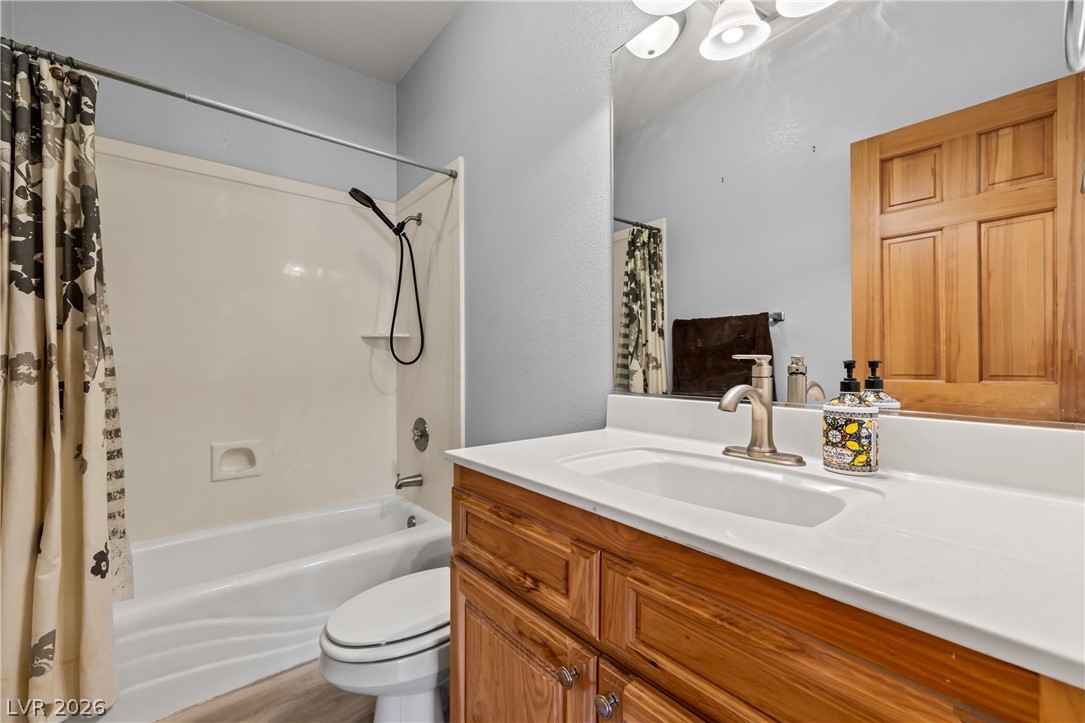 Photo 35 of 93, 683 W Ingram Avenue