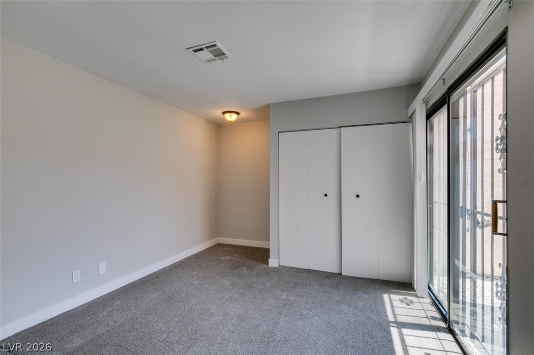Photo 21 of 33, 3355 Racquet Street