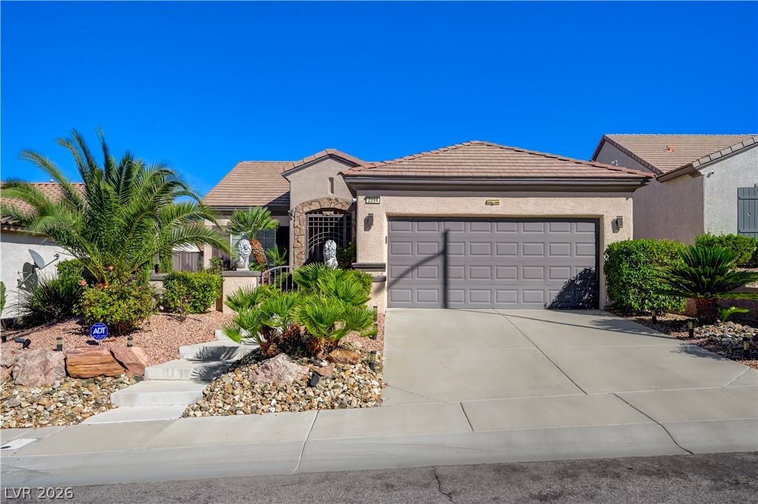 2094 Sawtooth Mountain Drive, Henderson
