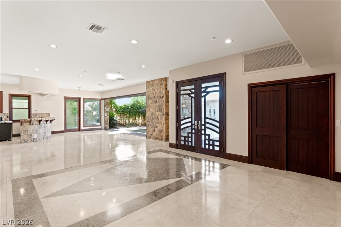 Photo 8 of 59, 1729 Tangiers Drive