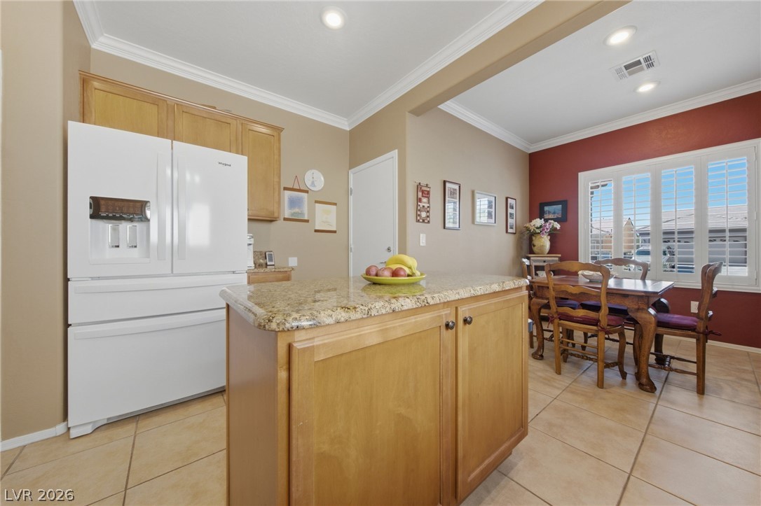 Photo 6 of 43, 7340 Shelduck Street