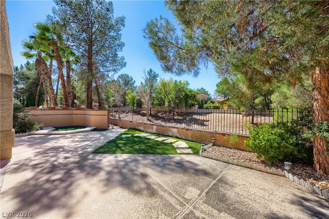 Photo 29 of 35, 5105 Turnberry Lane