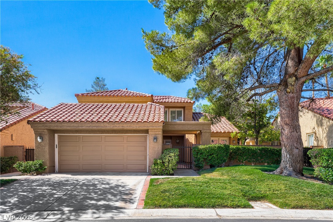 Photo 4 of 5105 Turnberry Lane