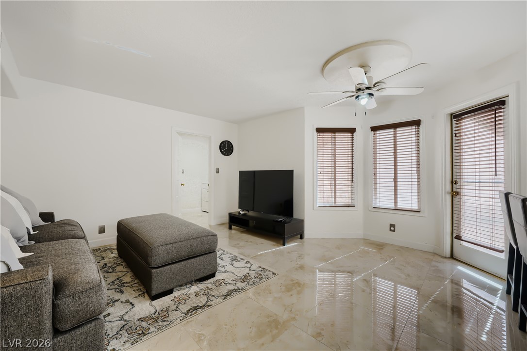 Photo 16 of 35, 5105 Turnberry Lane