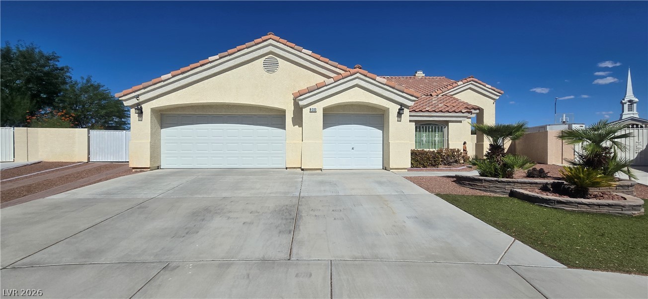 8000 Edward Baher Avenue, Las Vegas 89149