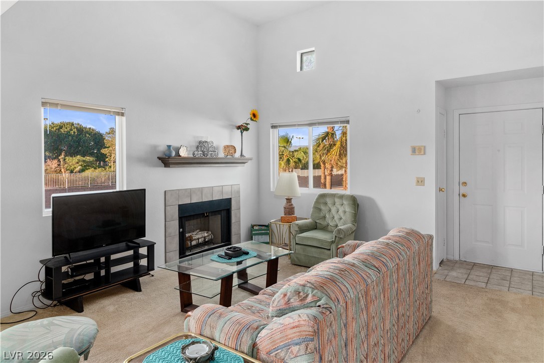 Photo 6 of 78, 1928 Las Palmas Lane #228
