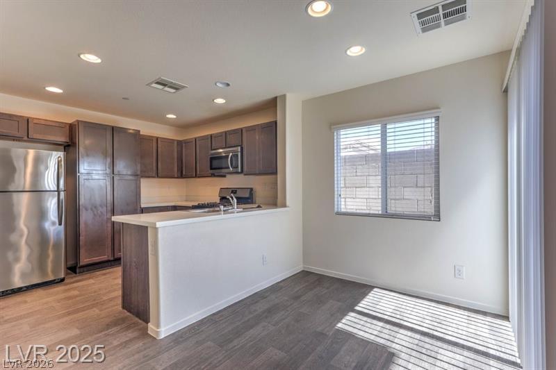 Photo 6 of 30, 4134 San Cuervo Way