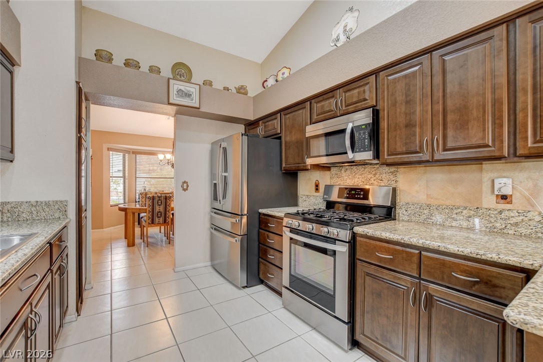 Photo 11 of 52, 5020 Pacific Grove Drive