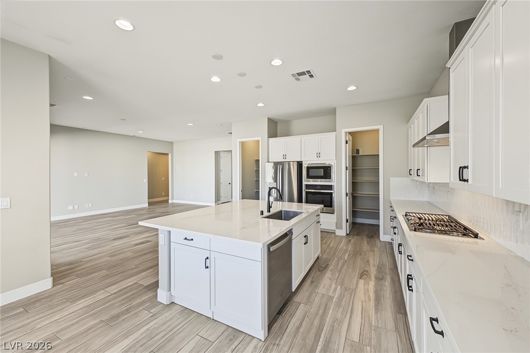 Photo 18 of 47, 10086 Goff Grove Court