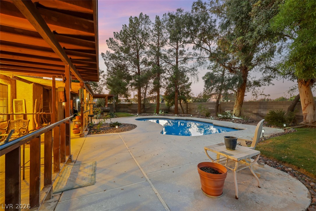 Photo 40 of 44, 8560 Rancho Destino Road