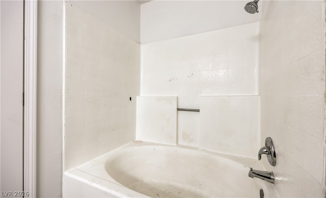 Photo 18 of 31, 7300 Pirates Cove Road #1086