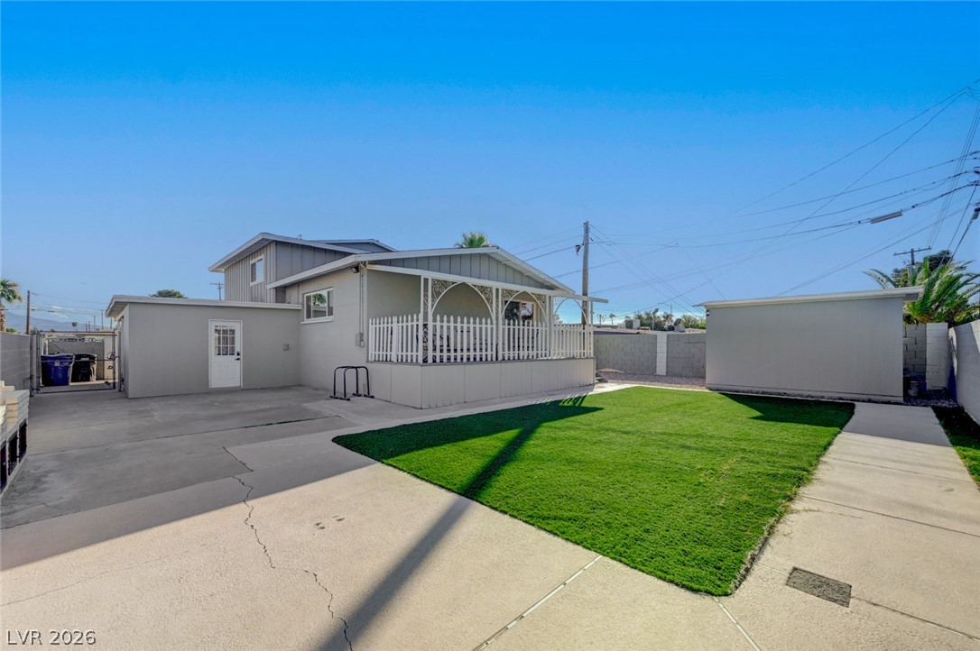 Photo 31 of 39, 4966 Lana Drive