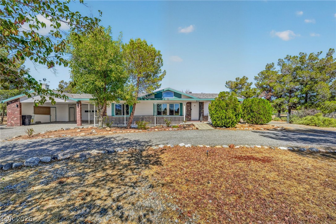 Photo 3 of 860 Dixieland Street