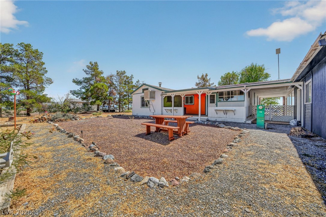 Photo 48 of 50, 860 Dixieland Street