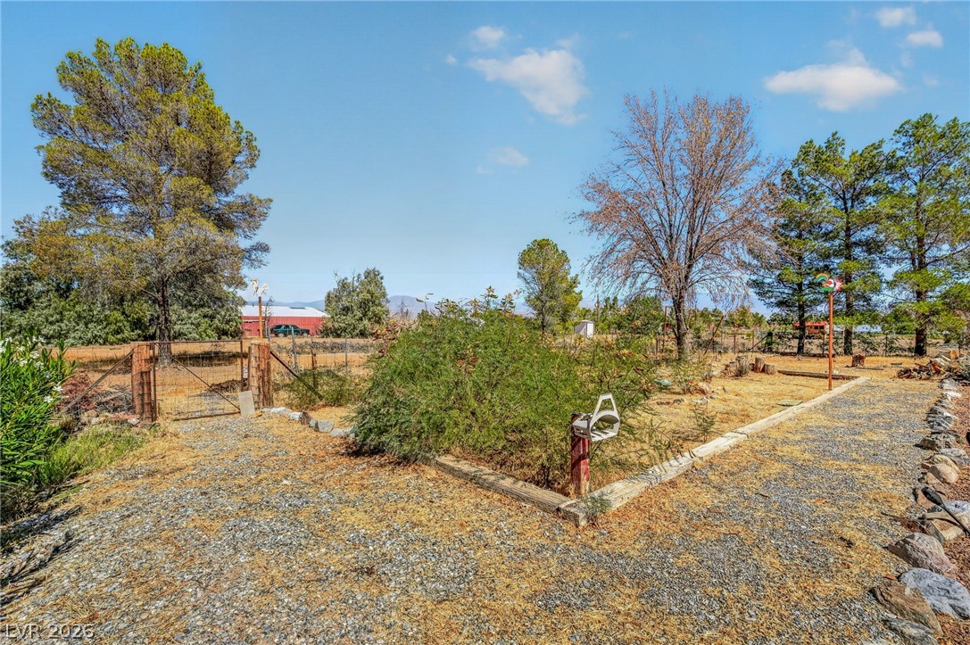 Photo 45 of 50, 860 Dixieland Street