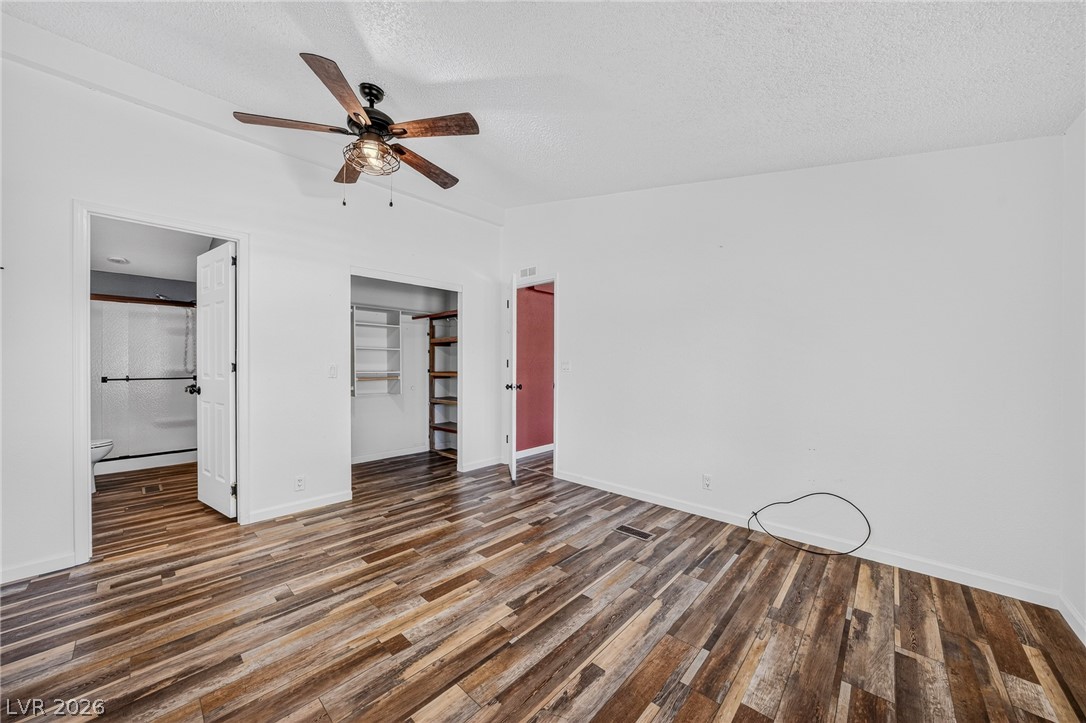 Photo 29 of 50, 860 Dixieland Street