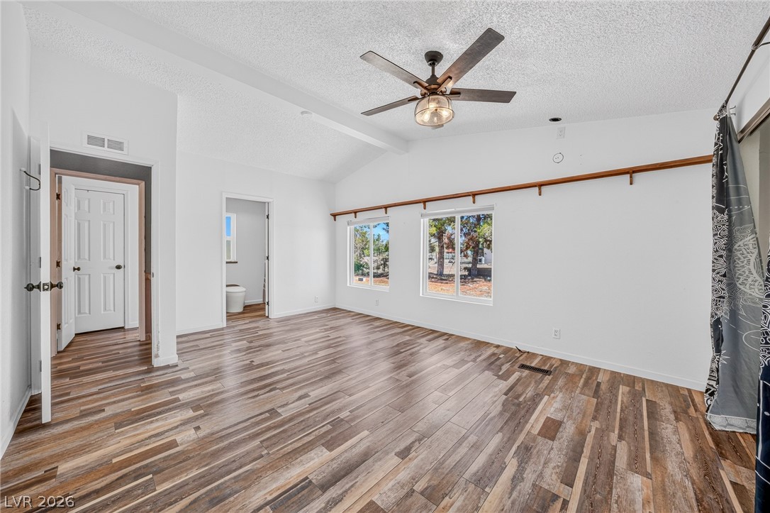 Photo 23 of 50, 860 Dixieland Street