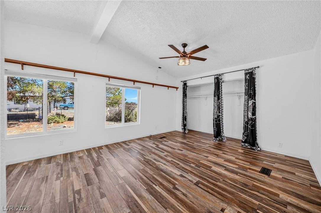 Photo 24 of 50, 860 Dixieland Street