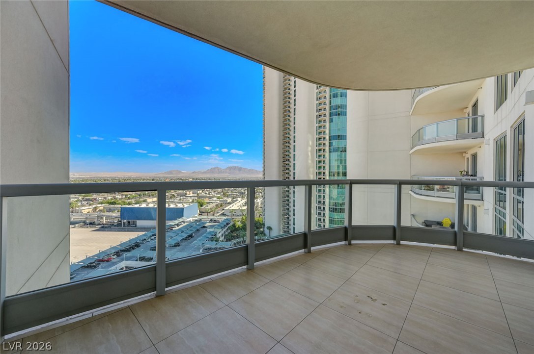 Photo 43 of 70, 222 Karen Avenue #1602