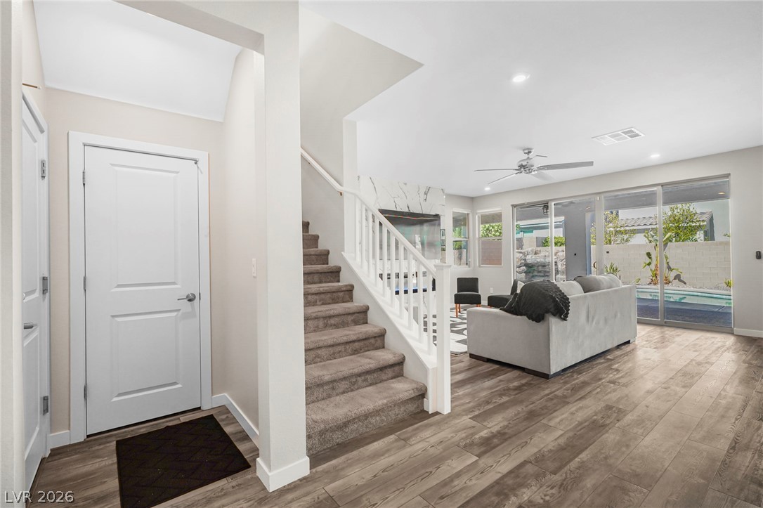 Photo 11 of 77, 10310 Sierra Skye Avenue