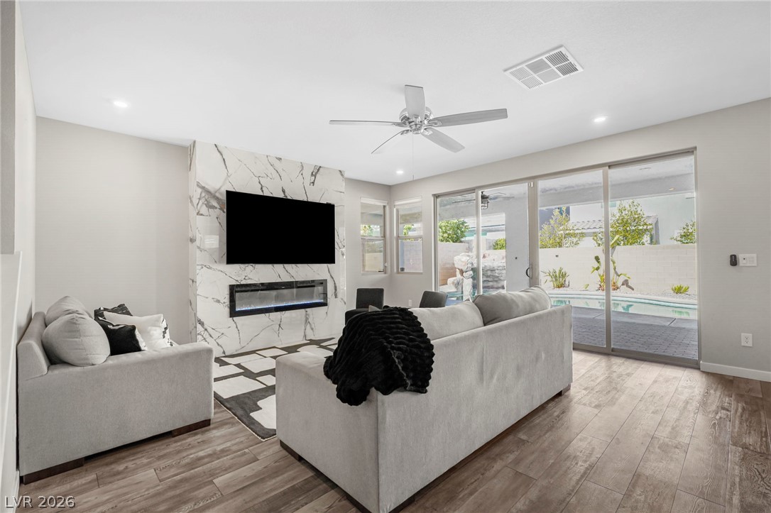 Photo 13 of 77, 10310 Sierra Skye Avenue