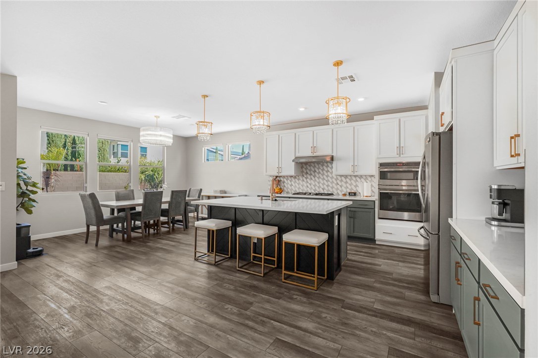 Photo 18 of 77, 10310 Sierra Skye Avenue