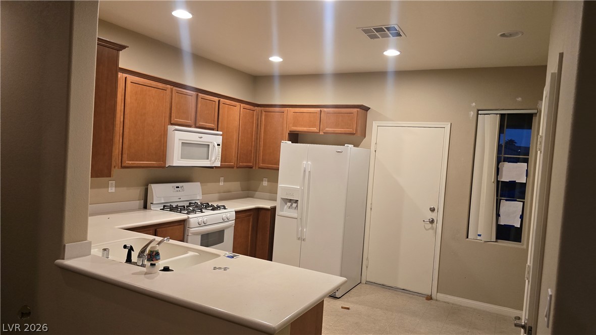Photo 2 of 3720 Garnet Heights Avenue