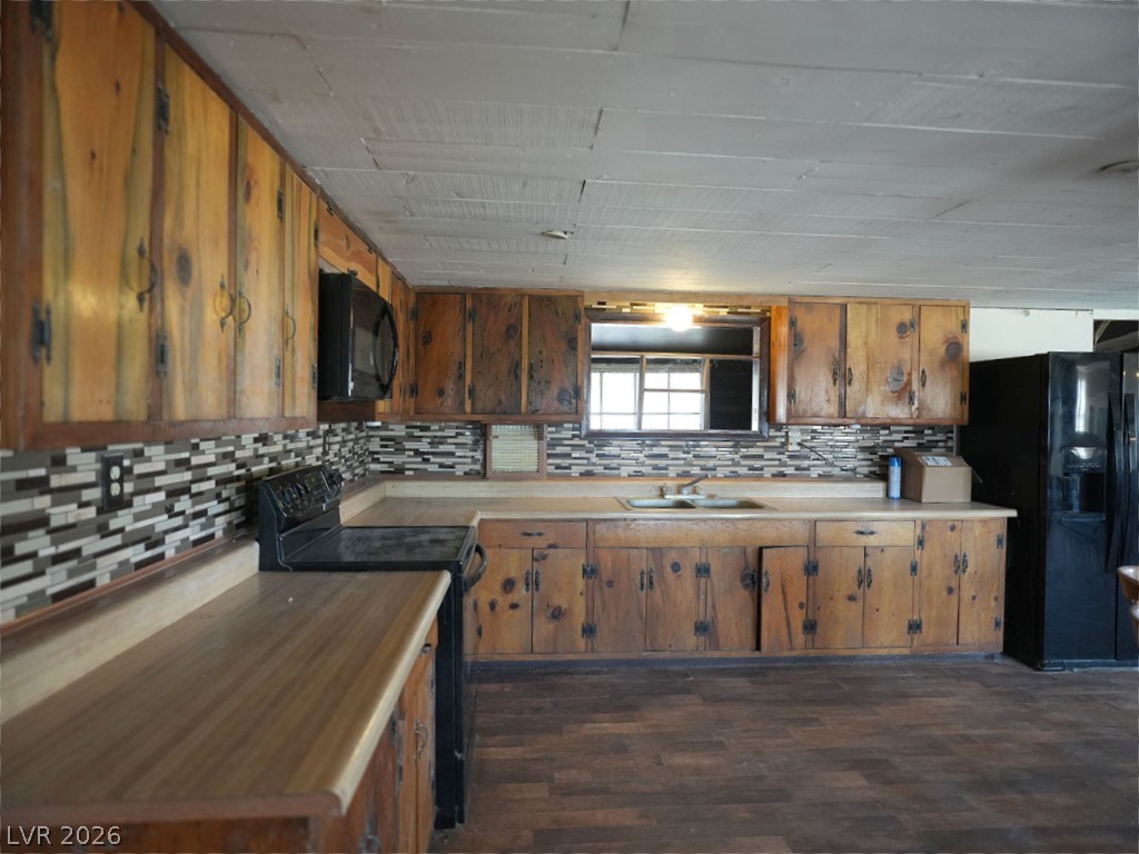 Photo 3 of 4031 Moapa Street