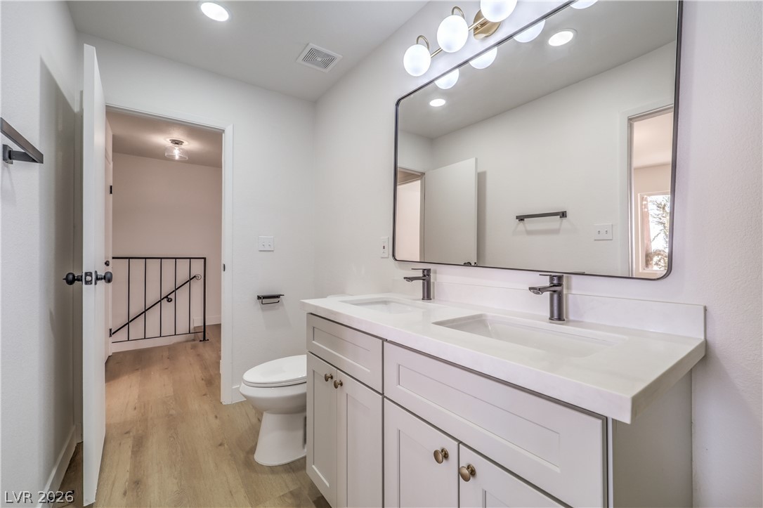 Photo 6 of 32, 513 Starfire Place