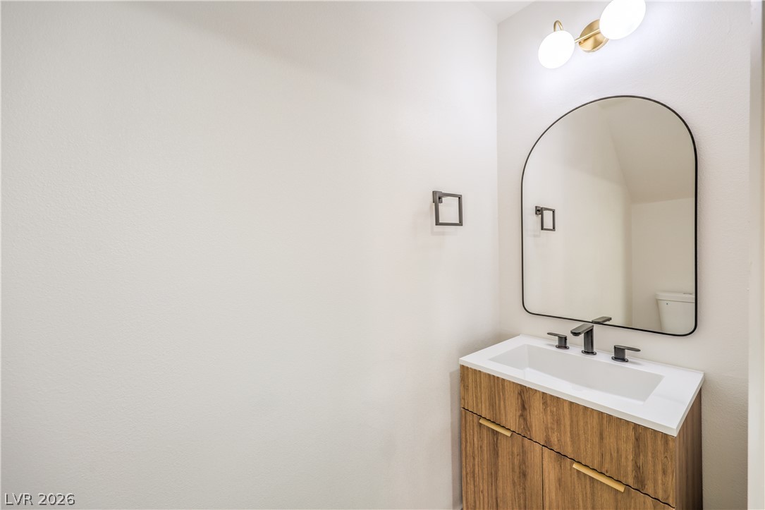 Photo 9 of 32, 513 Starfire Place