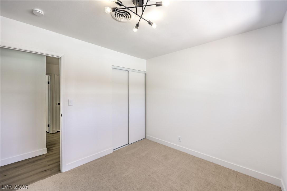 Photo 16 of 32, 513 Starfire Place