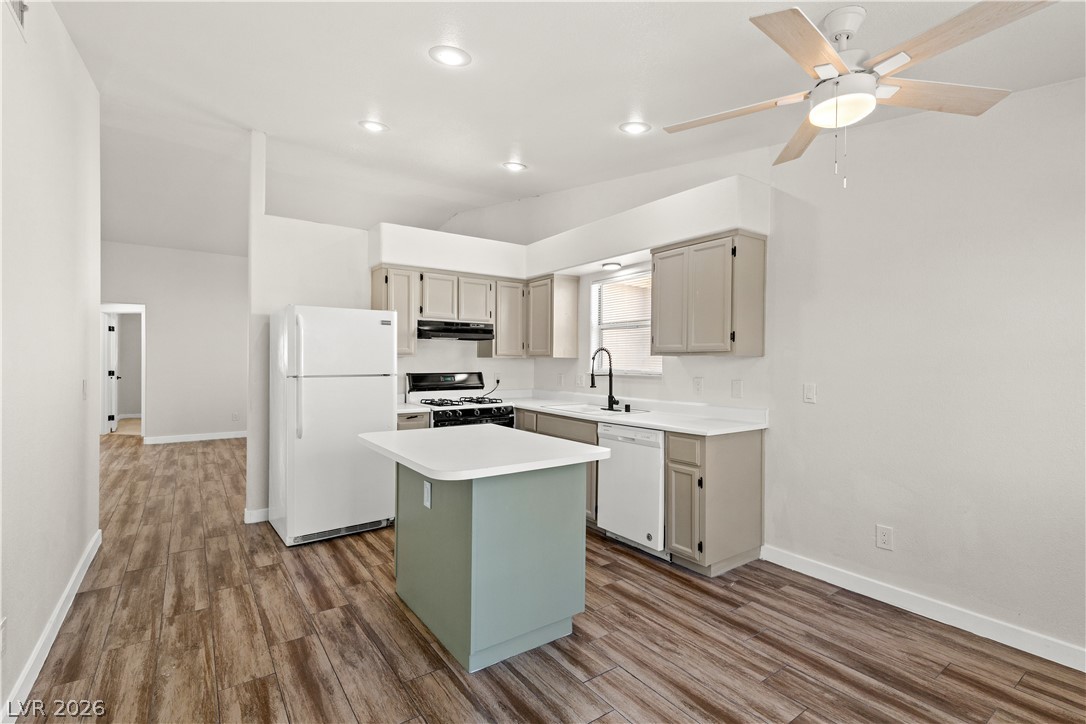 Photo 8 of 36, 7564 Durham Hall Avenue #201