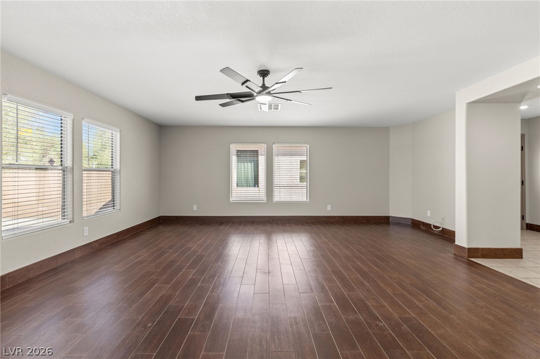 Photo 9 of 39, 3112 Gannon Ridge Avenue