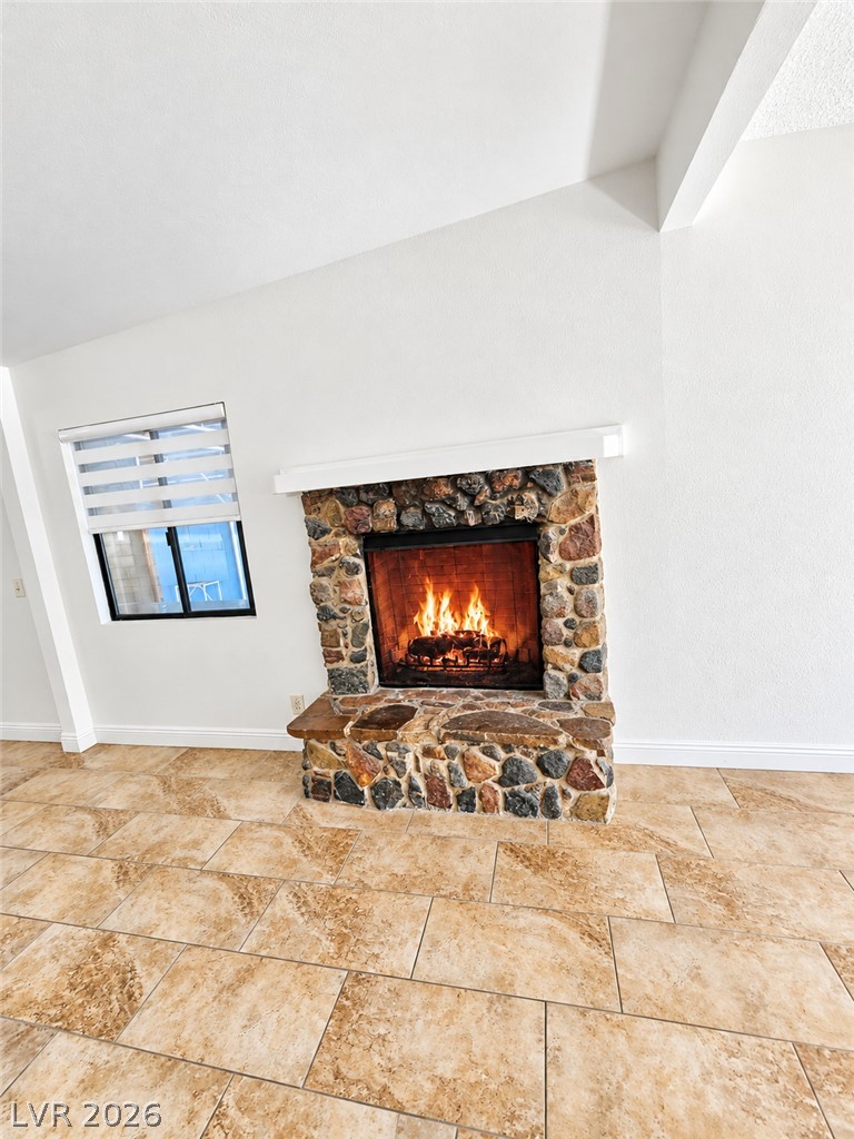 Photo 2 of 4404 Avondale Avenue