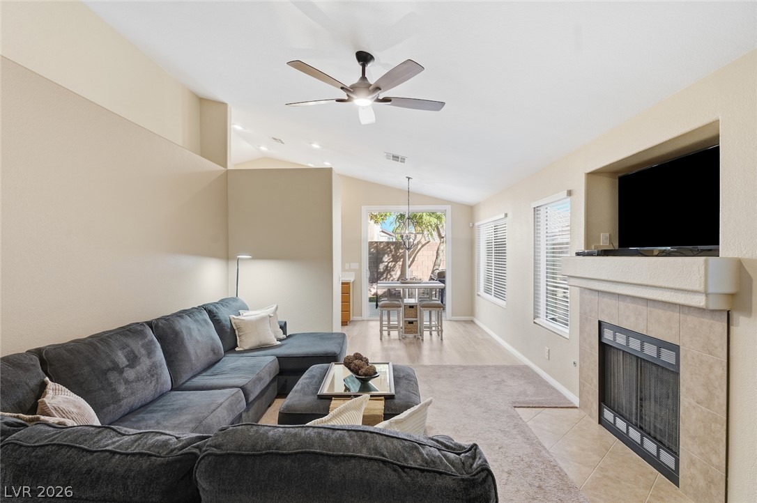 Photo 4 of 9624 Sterling Ridge Avenue