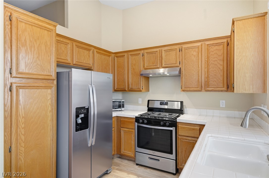 Photo 10 of 28, 9624 Sterling Ridge Avenue
