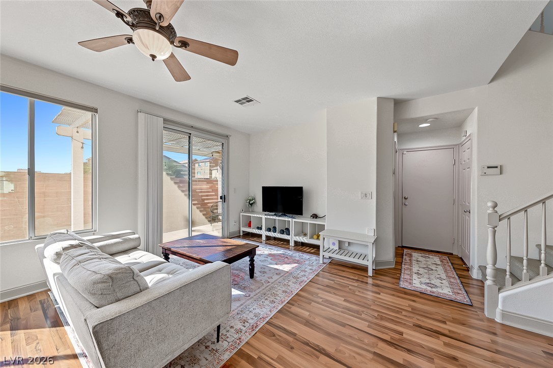 Photo 9 of 46, 5611 Aurora Crest Avenue