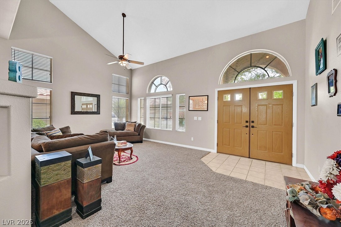 Photo 3 of 3905 Larkcrest Street